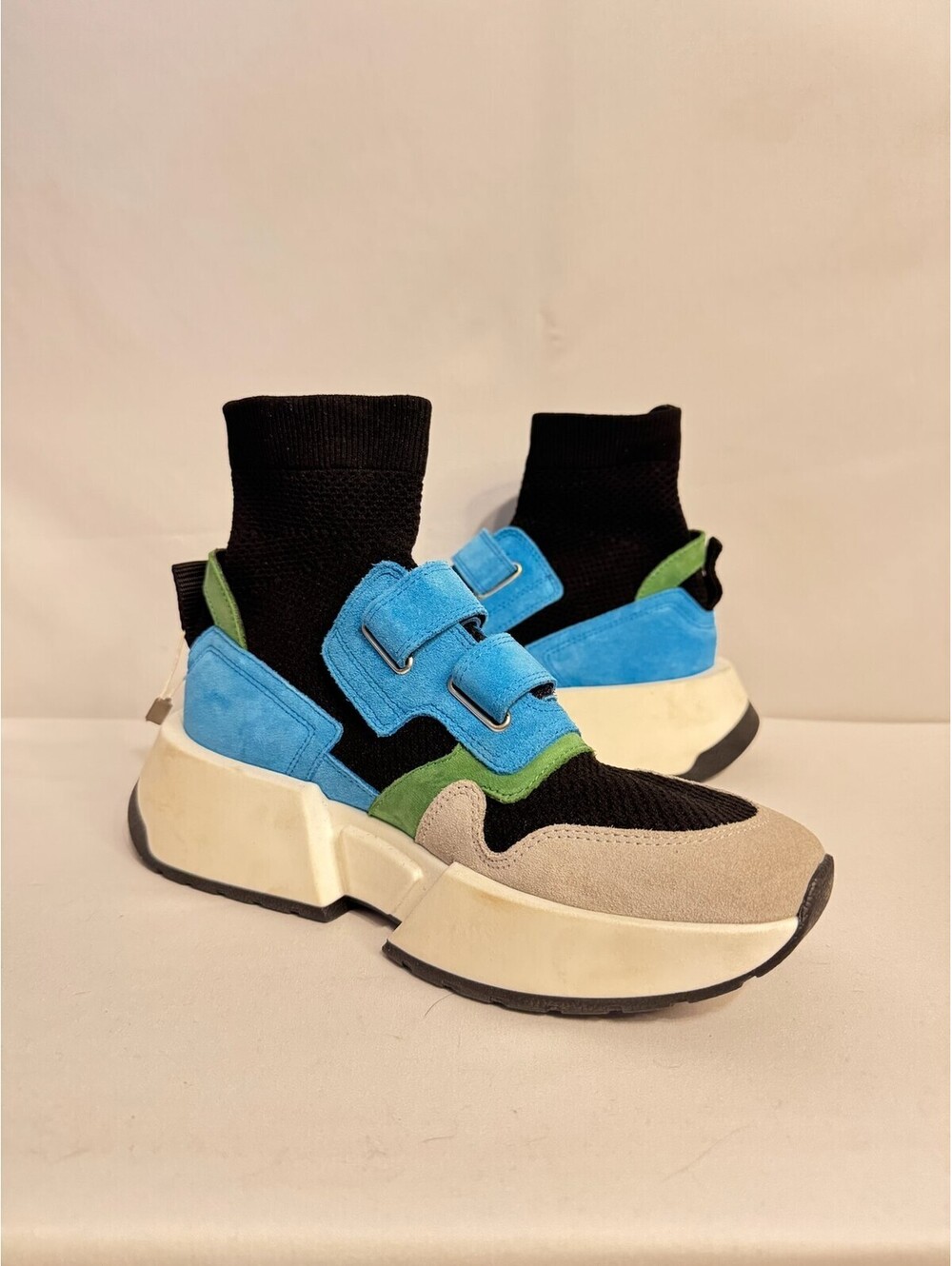 Maison Margiela Athletic Shoes Blue Size 40